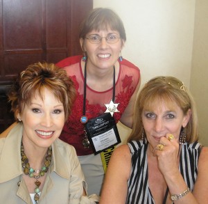 CJ Lyons with Sandra Brown and Heather Graham at ThrillerFest